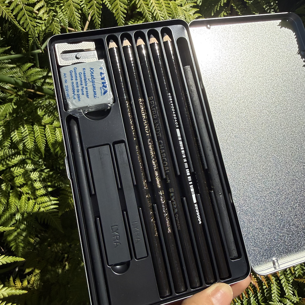 Kit Carboncillo Charcoal Set 12 Piezas, LYRA