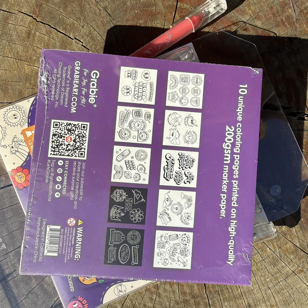 Acrilico Punta fina, Essential Joy,  12 colores + libro de colorear, Grabie. 