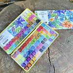 Set de Acuarelas Premium, 100 colores, Grabie.