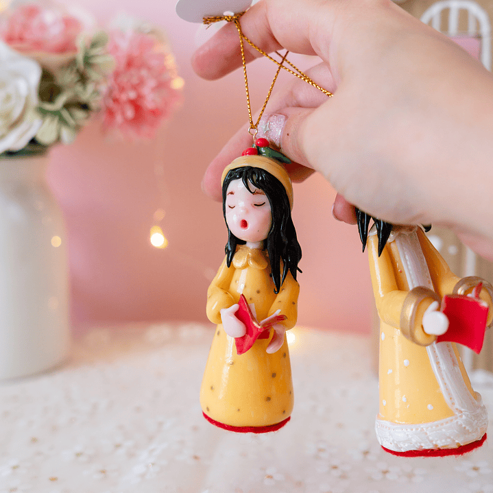 Adornos Set 2 Coristas Amarillas 4