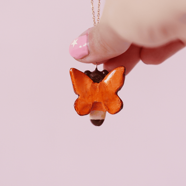 Collar Pequeña Mariposa 3