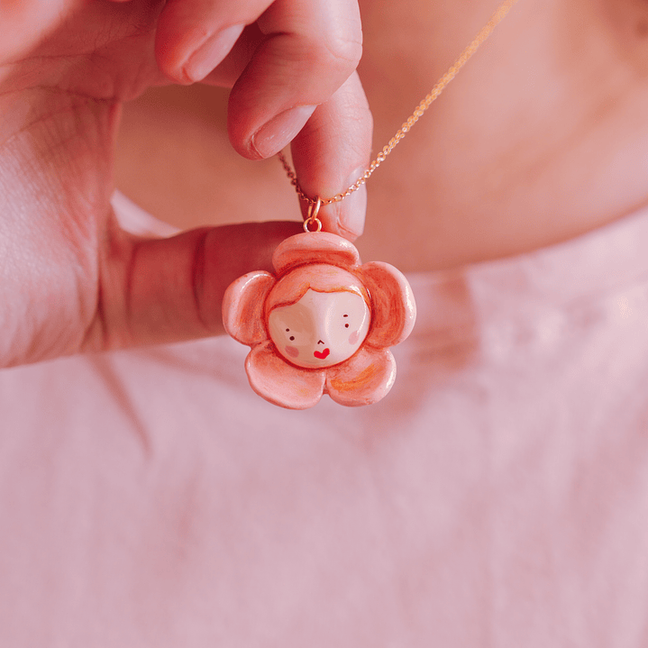 Collar Carita Flor Rosada 3