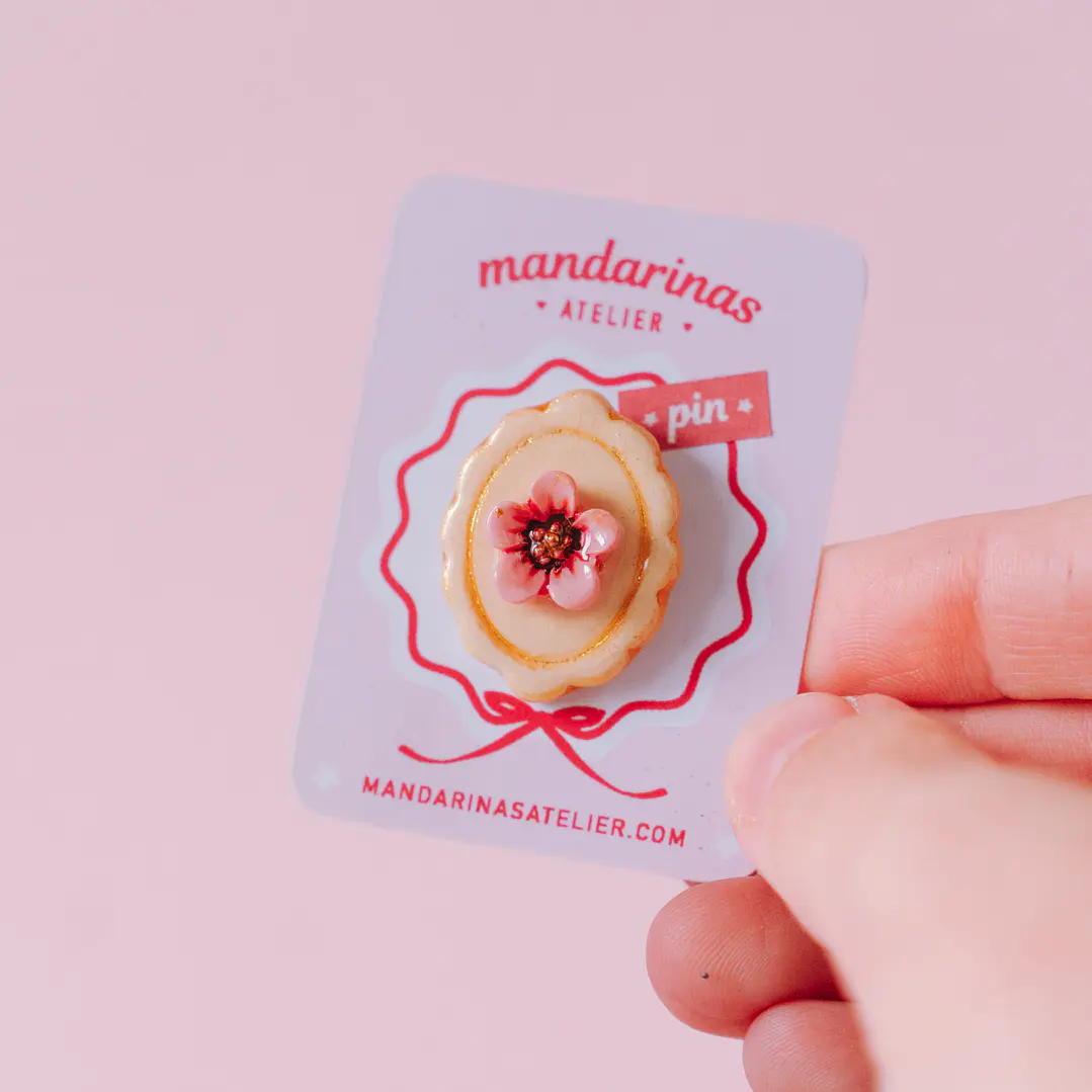 Pin Sakura 1