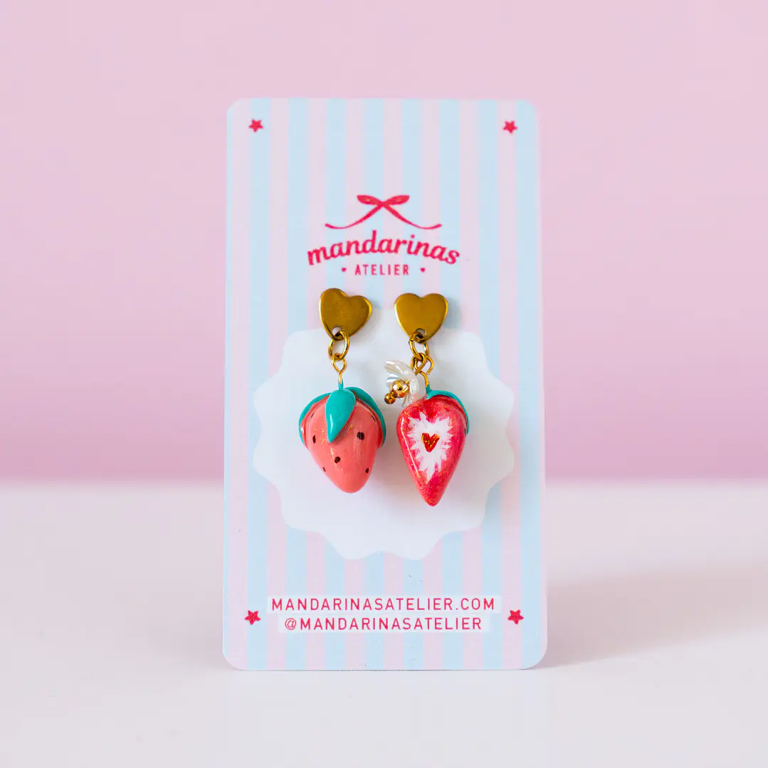 Aros Frutilla Corazón 4