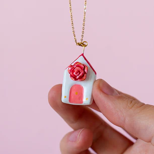 Collar Casita Rosa