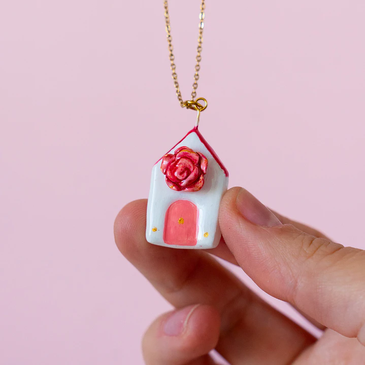 Collar Casita Rosa 1