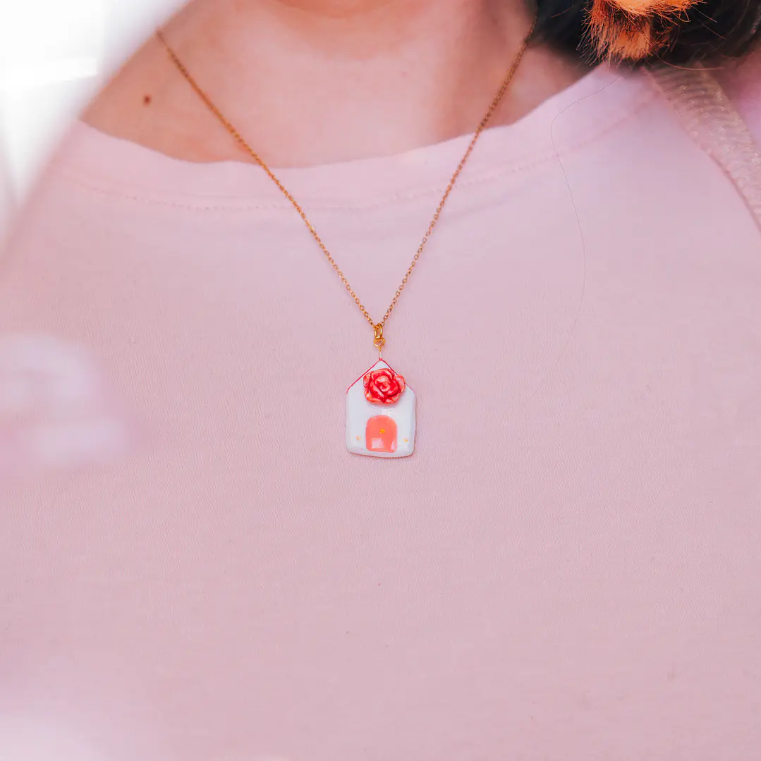 Collar Casita Rosa 4