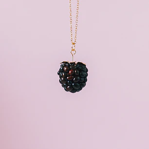 Collar Mora