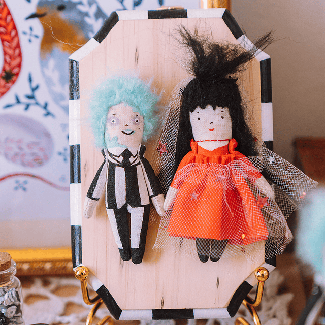 BEETLEJUICE Y LYDIA