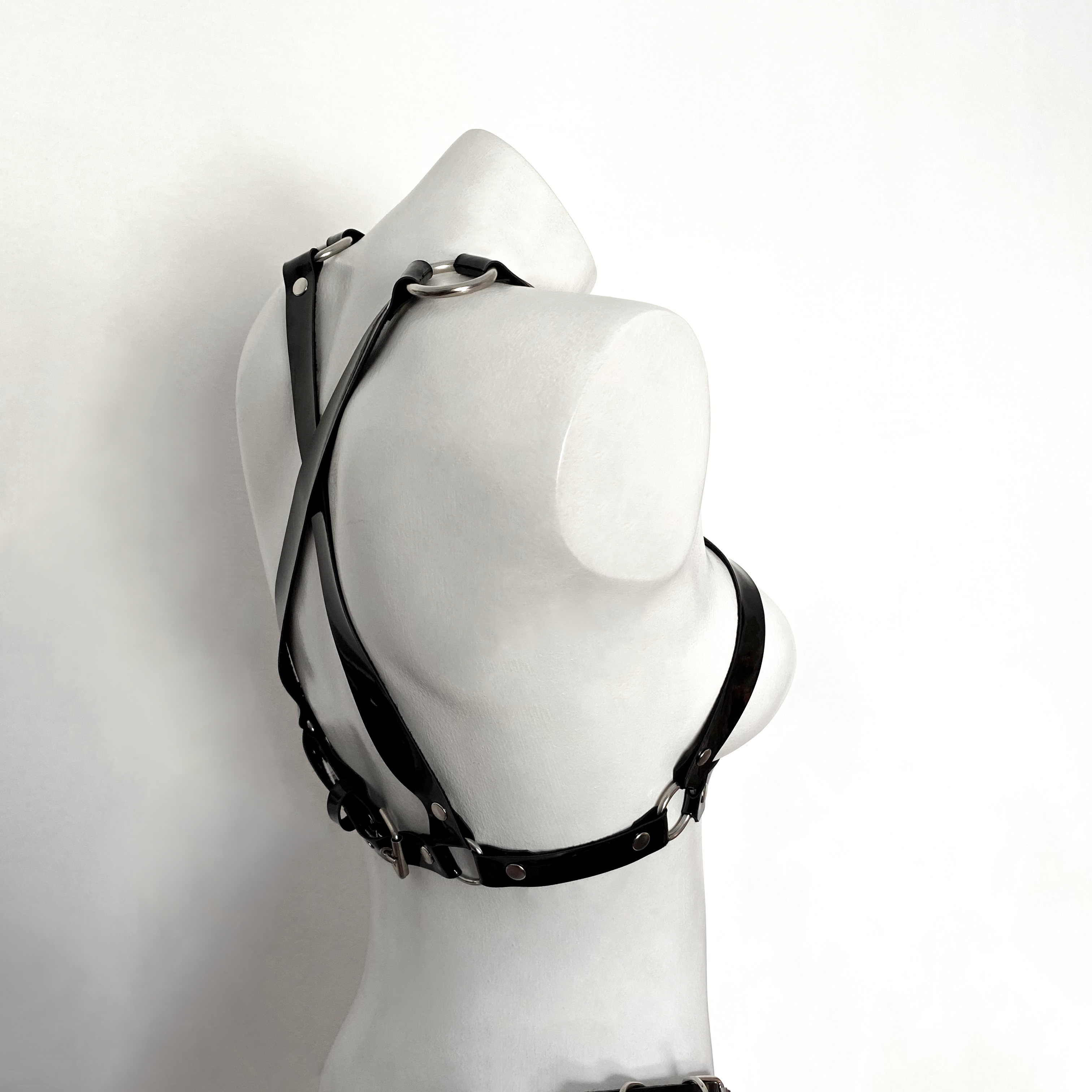 SUB Harness — MANDRAGOROUS — Tienda Virtual