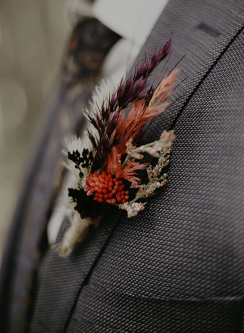 Boutonniere Artificial.
