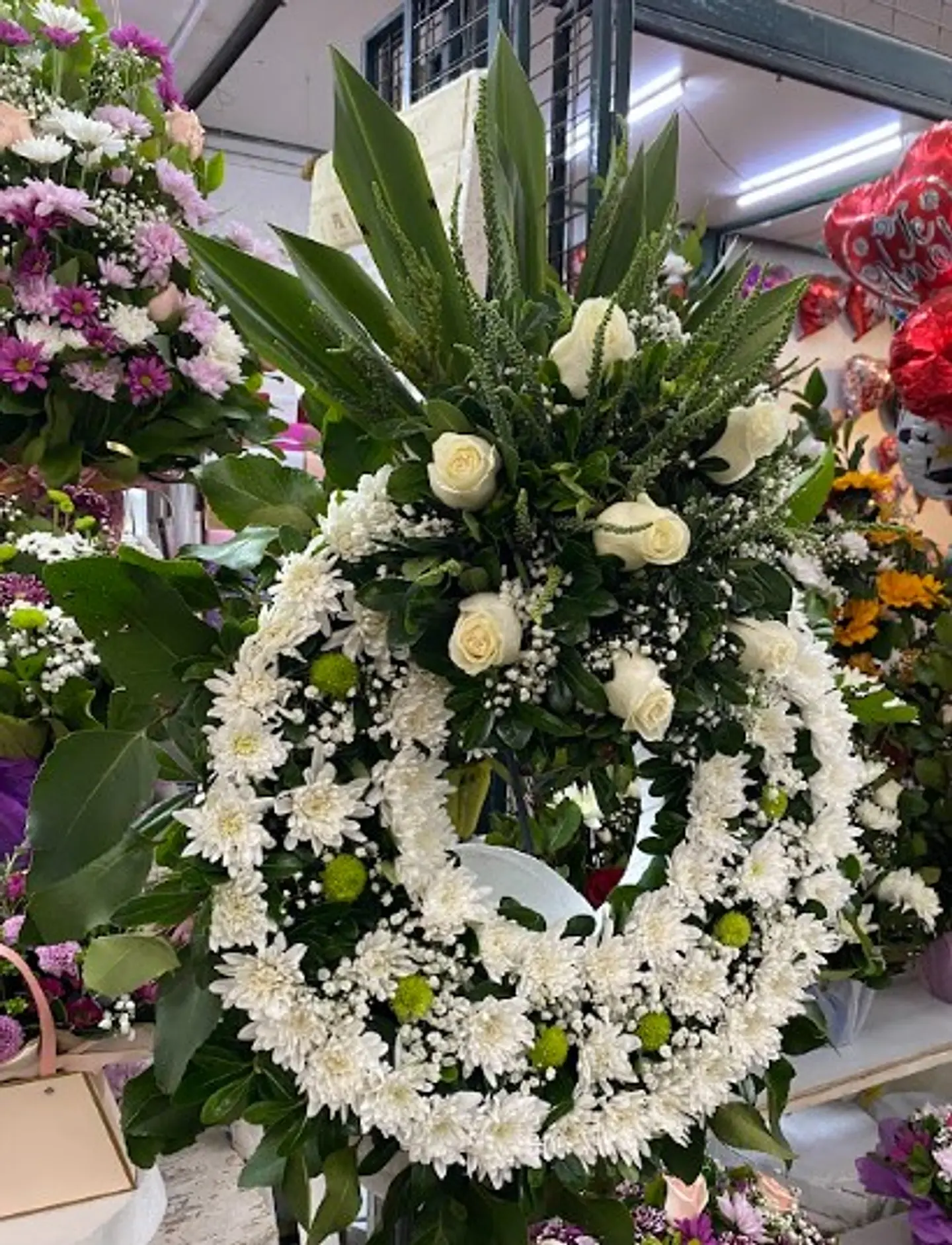 Corona Floral de Condolencias. 4