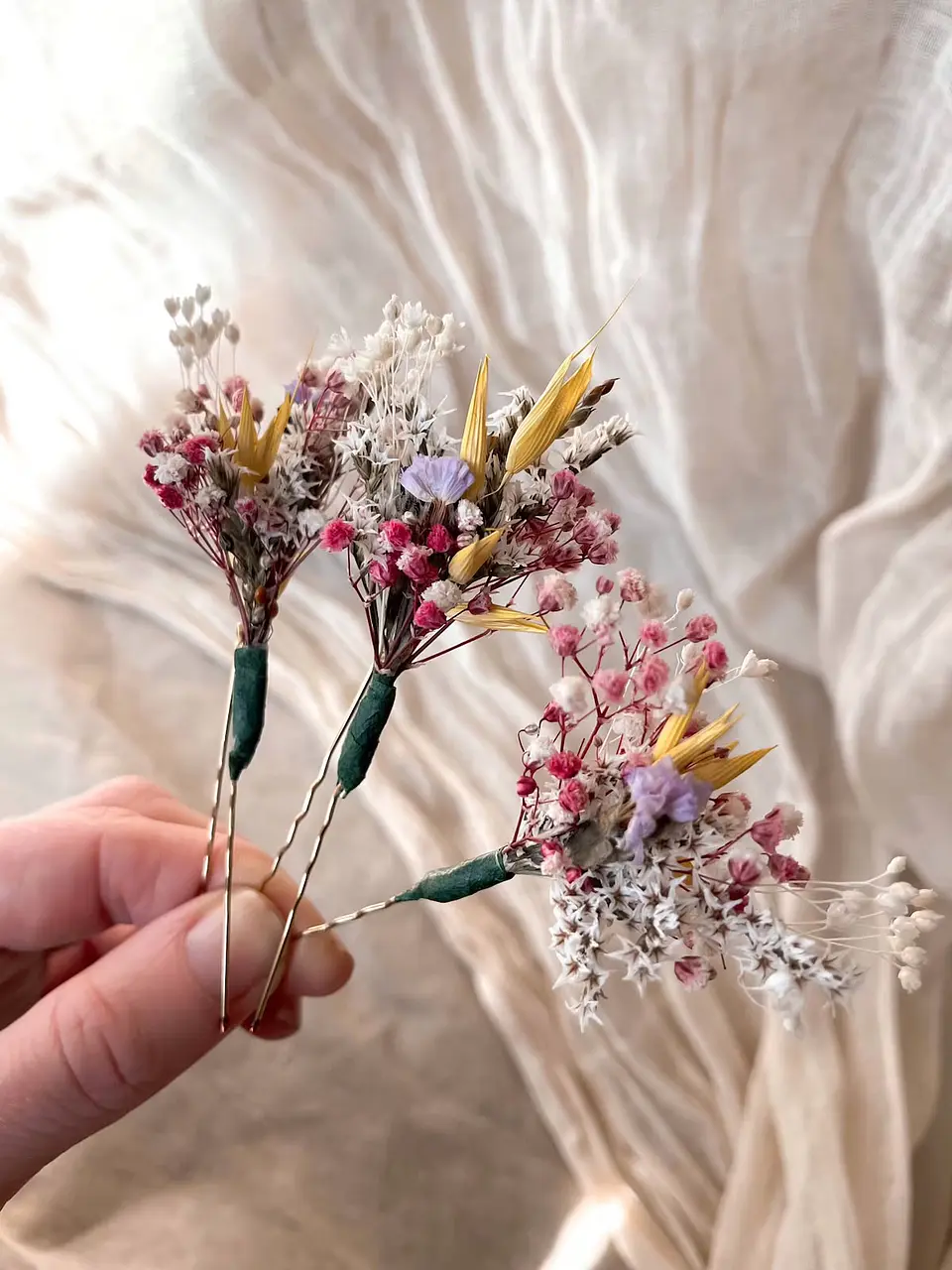 Horquilla Floral Preservada para Novia o Paje. 1