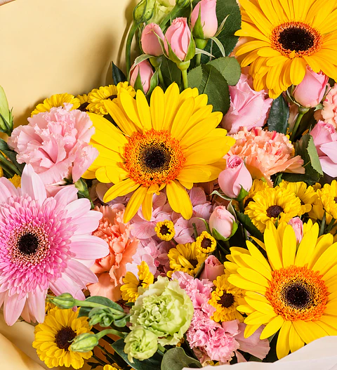 Ramo Aurora. Gerberas amarillas y rosadas
