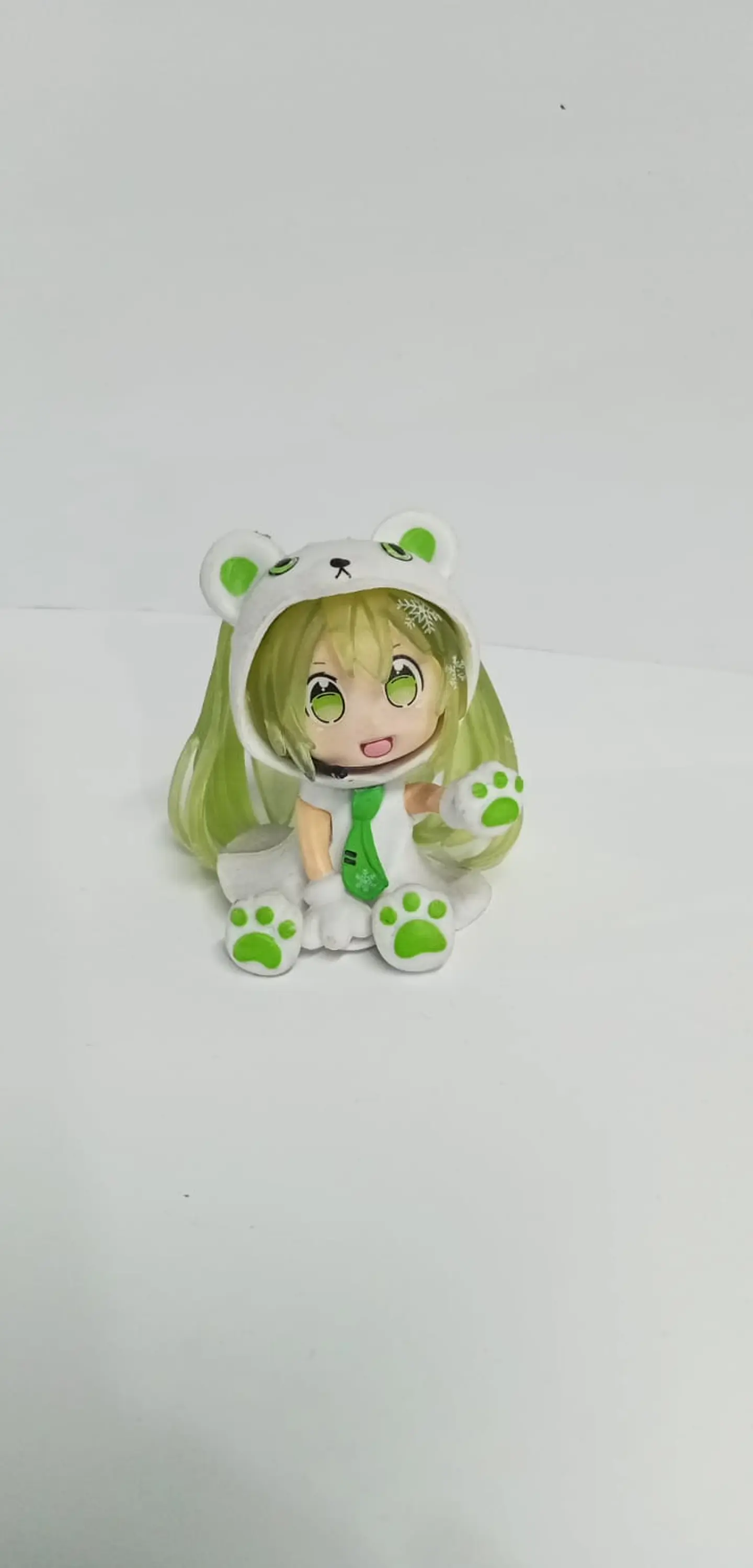 Miku con capita de osos 2