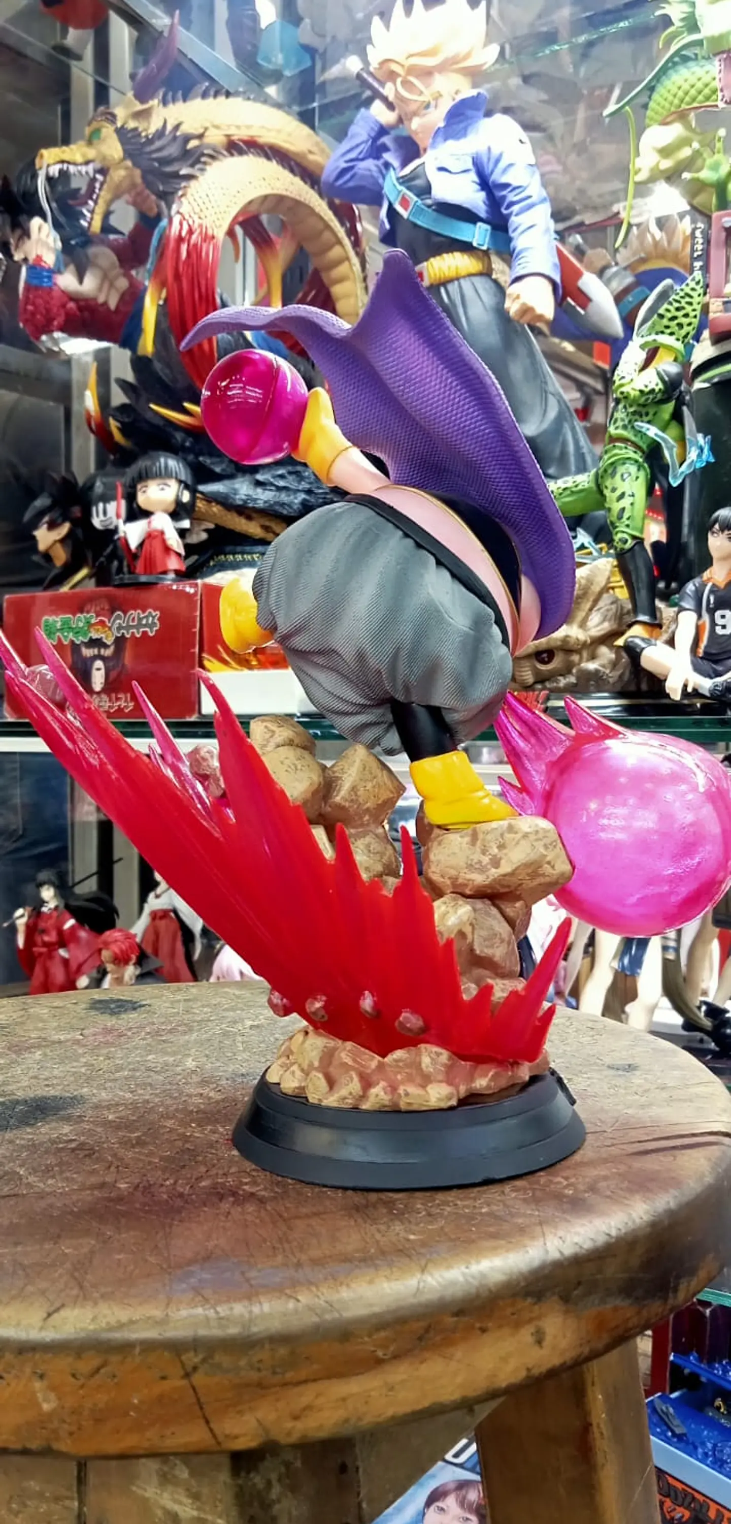 Majin Buu Gordito, retroiluminacion - Dragon ball 3