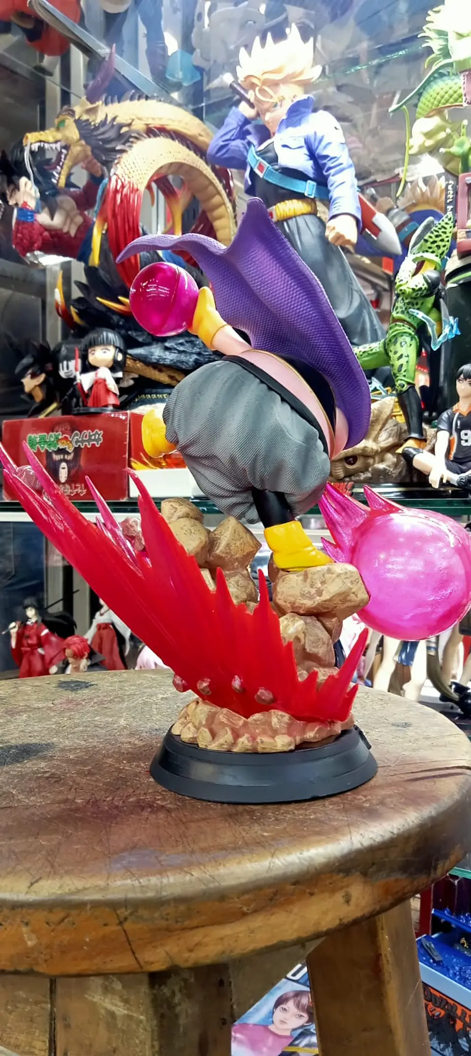 Majin Buu Gordito, retroiluminacion - Dragon ball 3