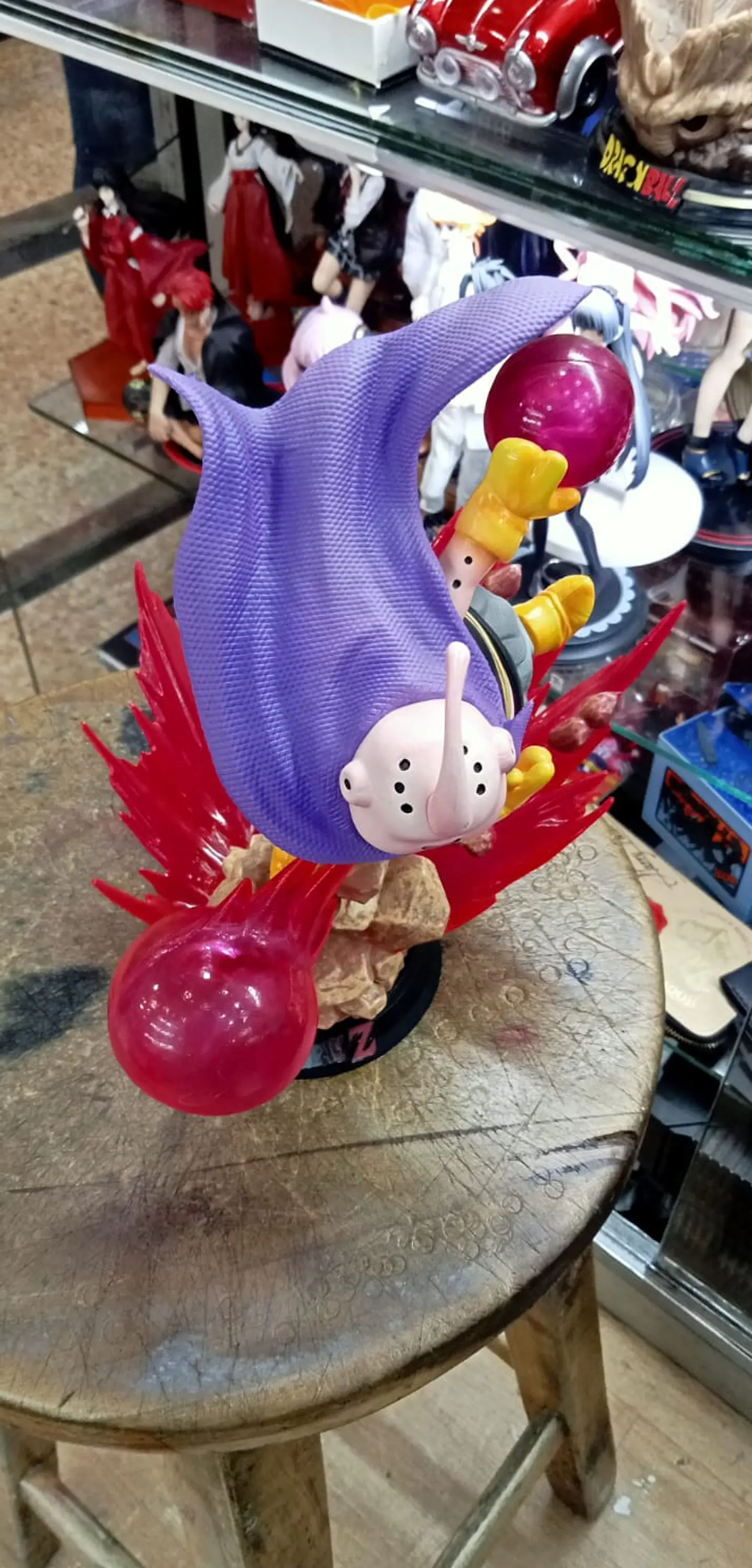 Majin Buu Gordito, retroiluminacion - Dragon ball 4