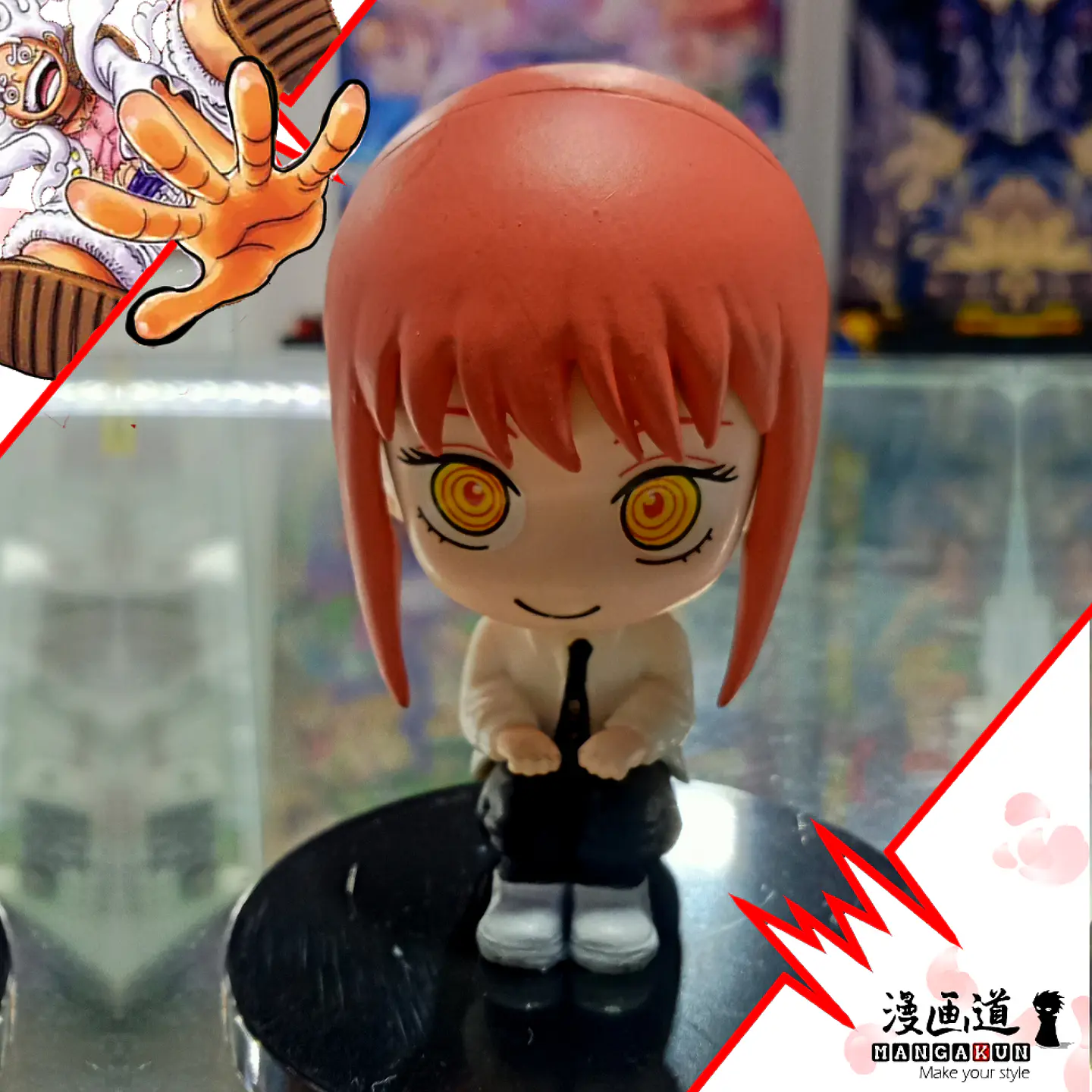 Makima - chibi - Chainsawman - sentada  1