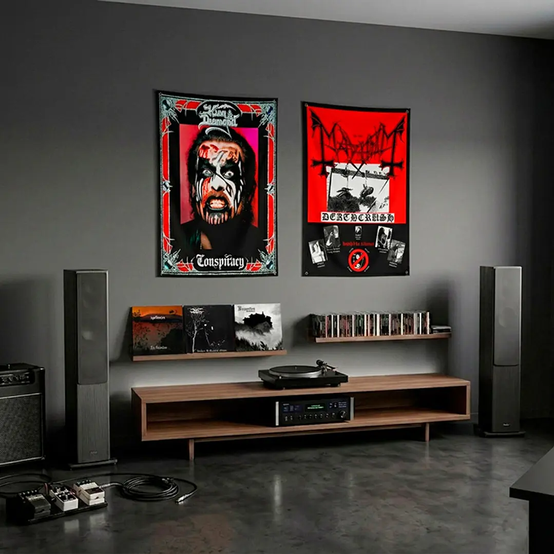 Bandera decorativa Mayhem Deathcrush  70x100 cms. 2