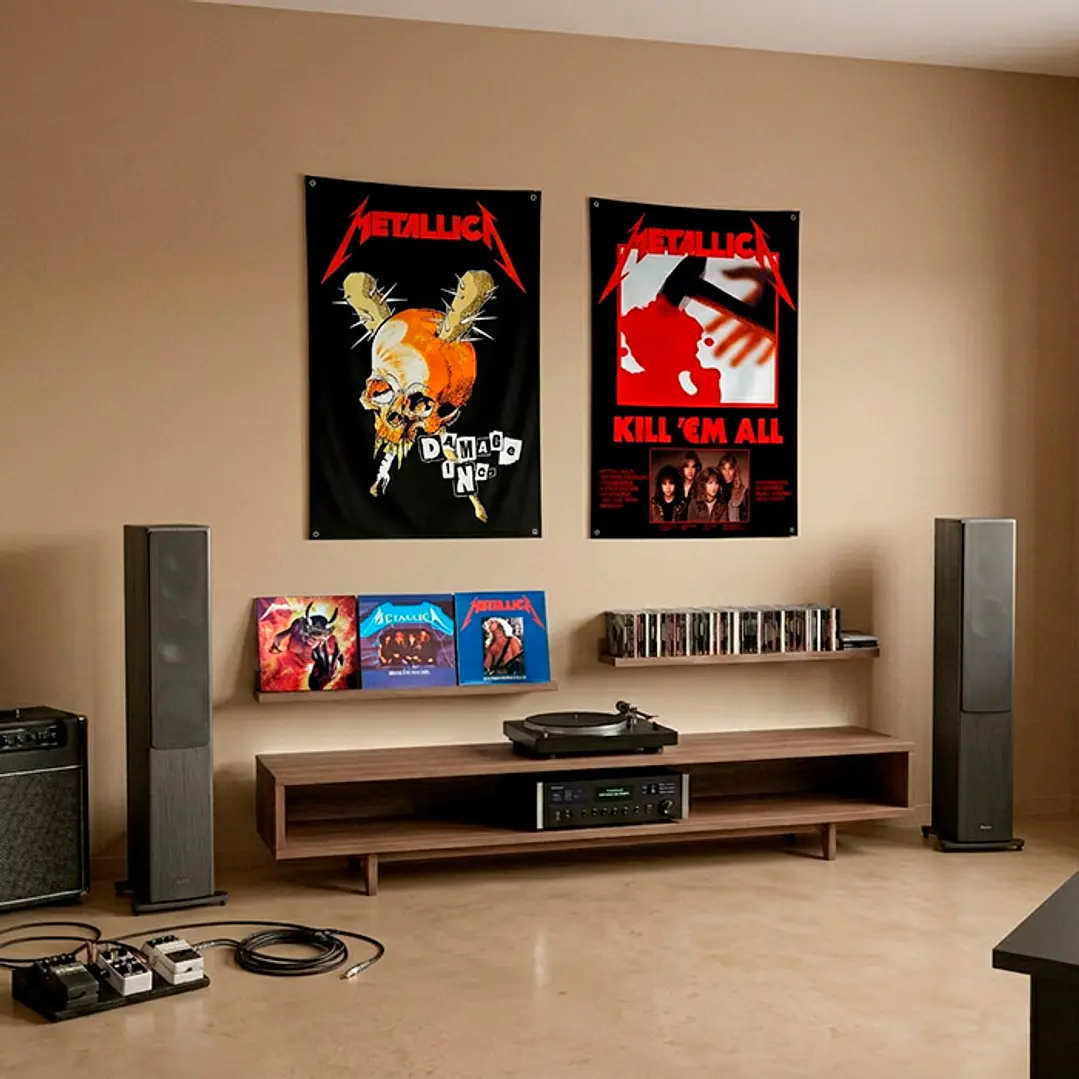 Bandera decorativa Metallica- Damage Inc  70x100 cms 2