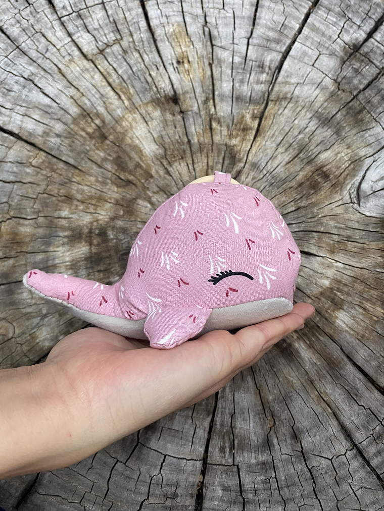 Sonajero de ballena  2