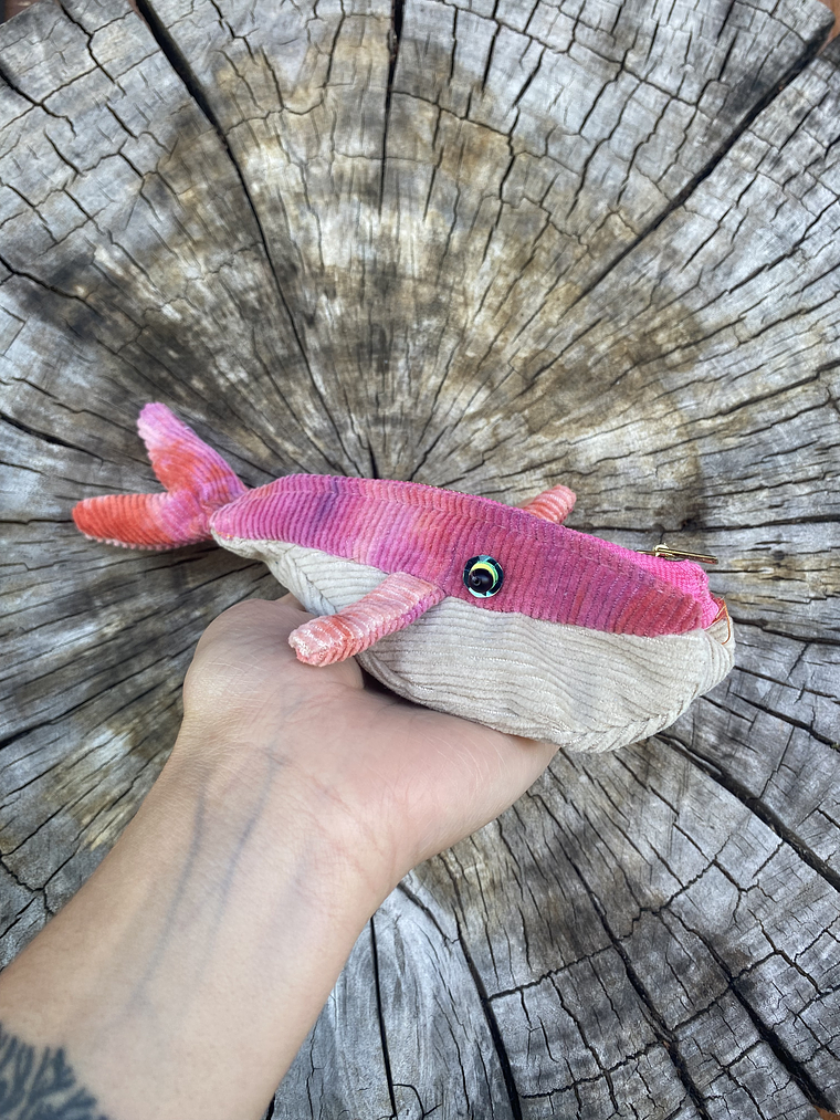 Monedero ballena  2