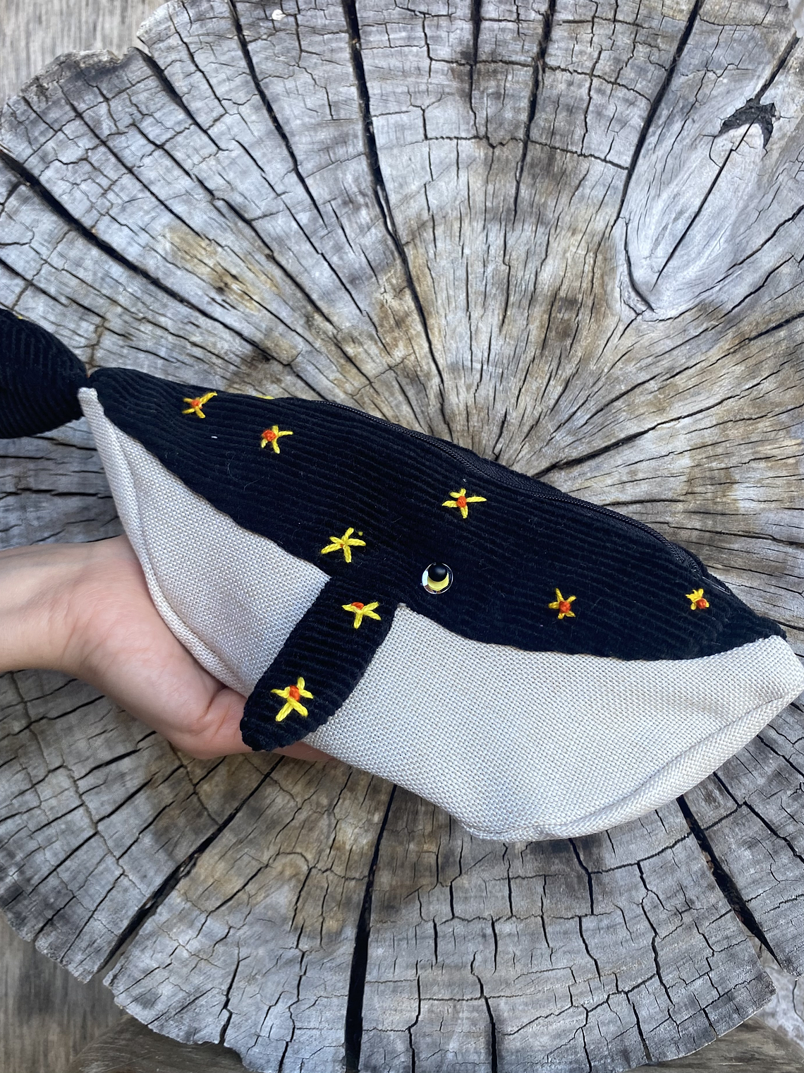 Estuche ballena azul “m” 2