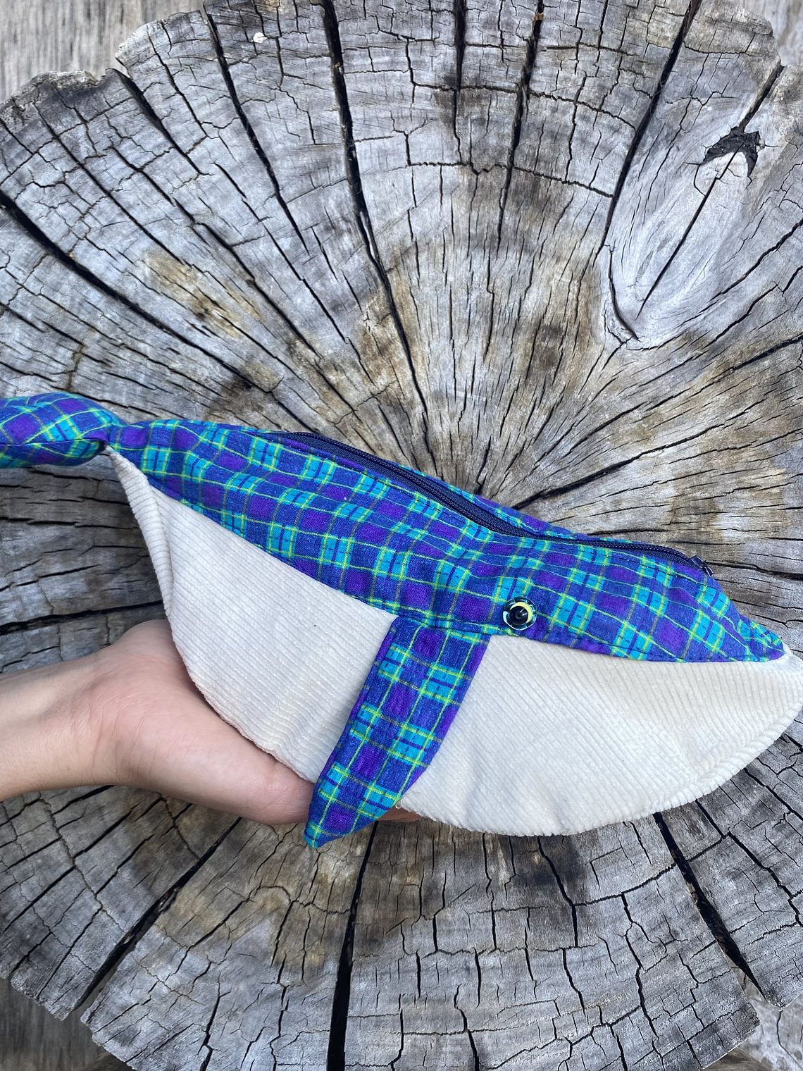 Estuche ballena azul “m” 1