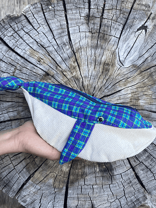 Estuche ballena azul “m”