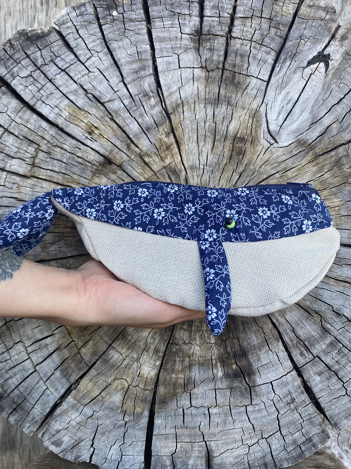 Estuche ballena azul “m” 1