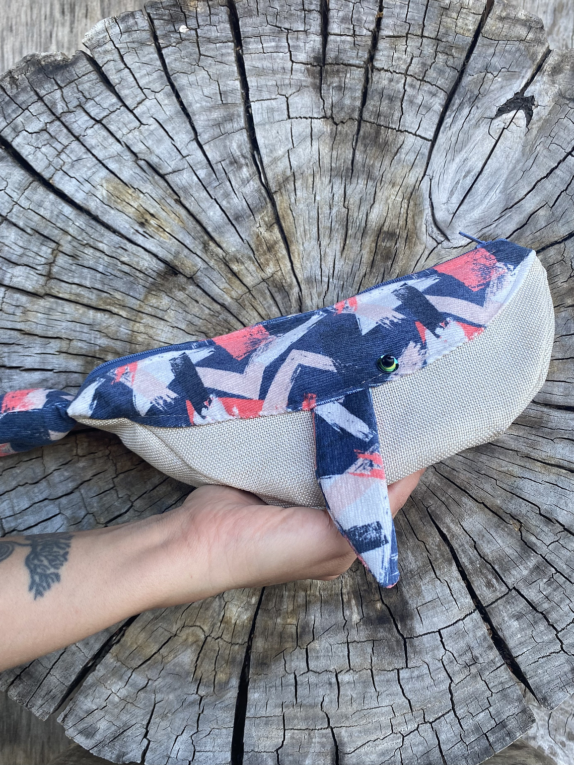 Estuche ballena azul “m” 1