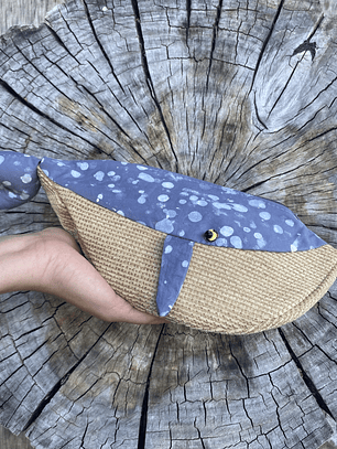 Estuche ballena azul “m”