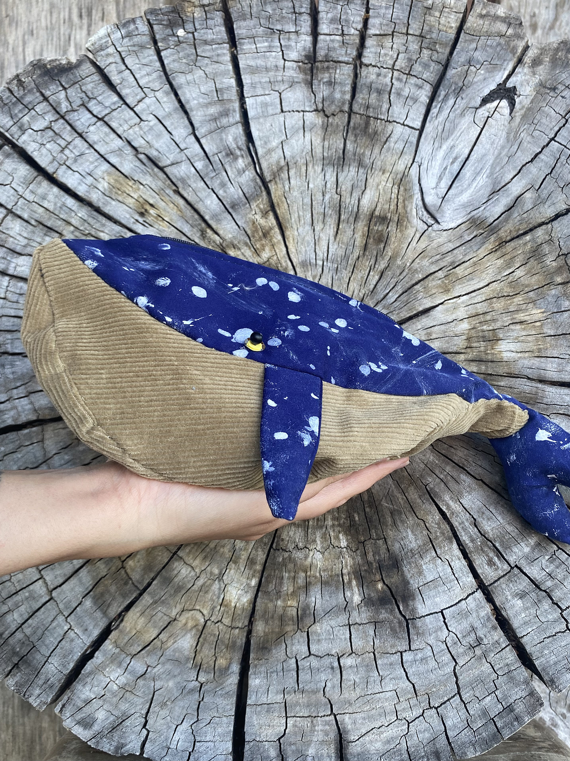 Estuche ballena azul “m” 1