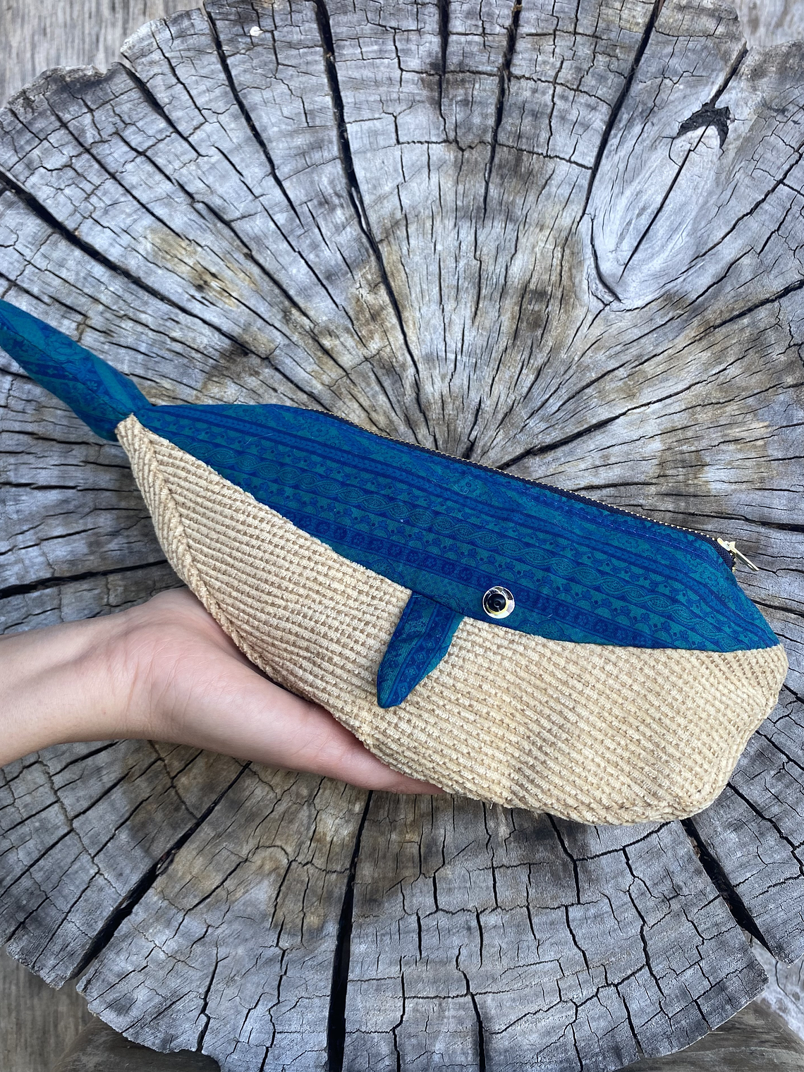 Estuche ballena azul “m” 1