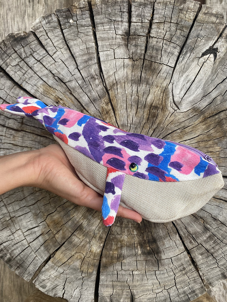 Estuche ballena azul “s” - pintada colorida  1