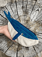 Estuche ballena azul “s” -Verde petróleo estampado  - Miniatura 2