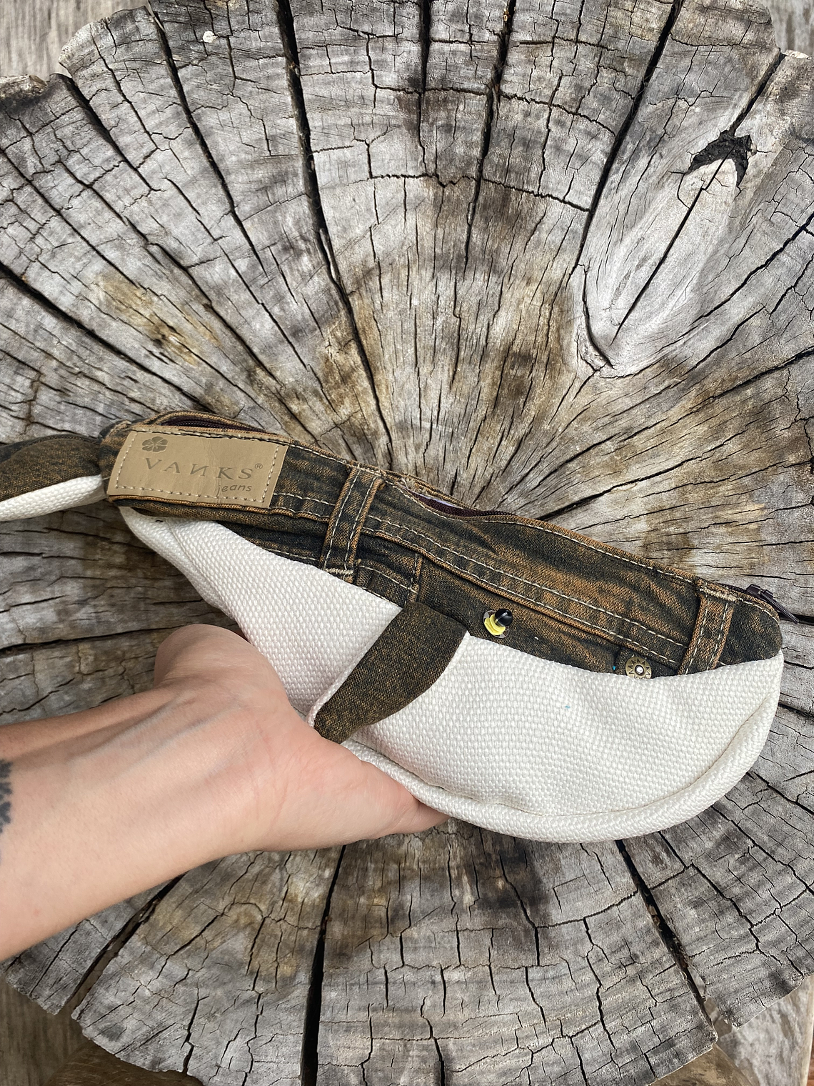 Estuche ballena azul “s” - Pretina jeans café  1