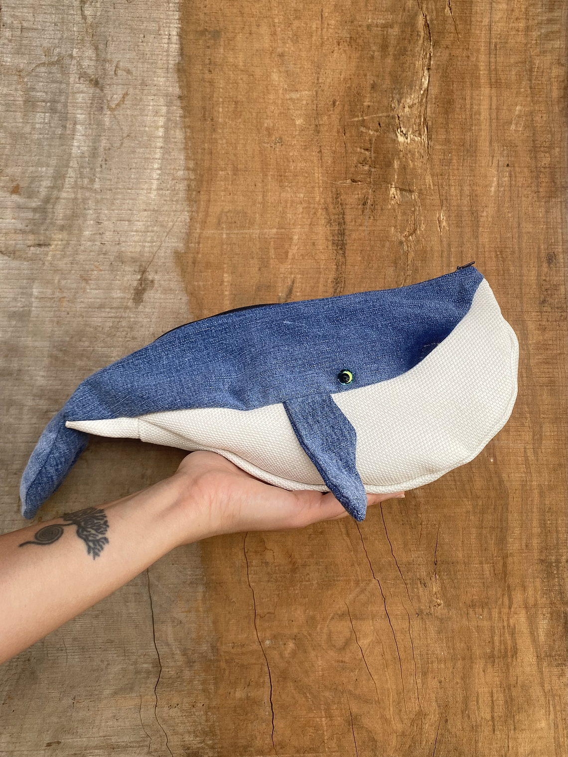 Estuche ballena azul “L” -Jeans  1