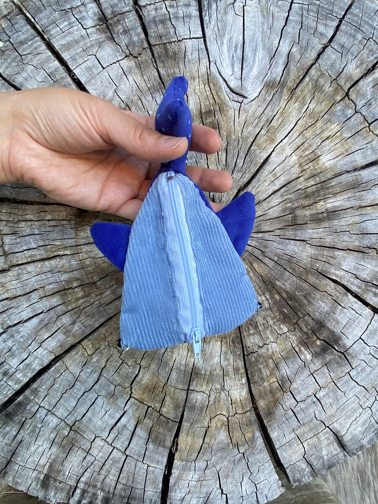 Monedero Tiburón ballena - Azul brilla en oscuridad  1