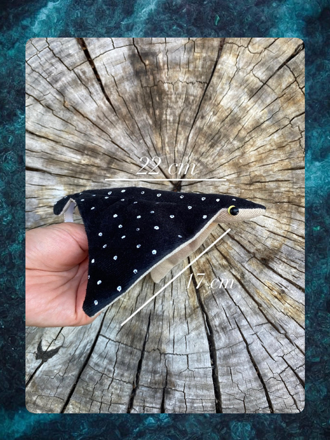 Raya moteada “s” - verde agua brilla en oscuridad  2