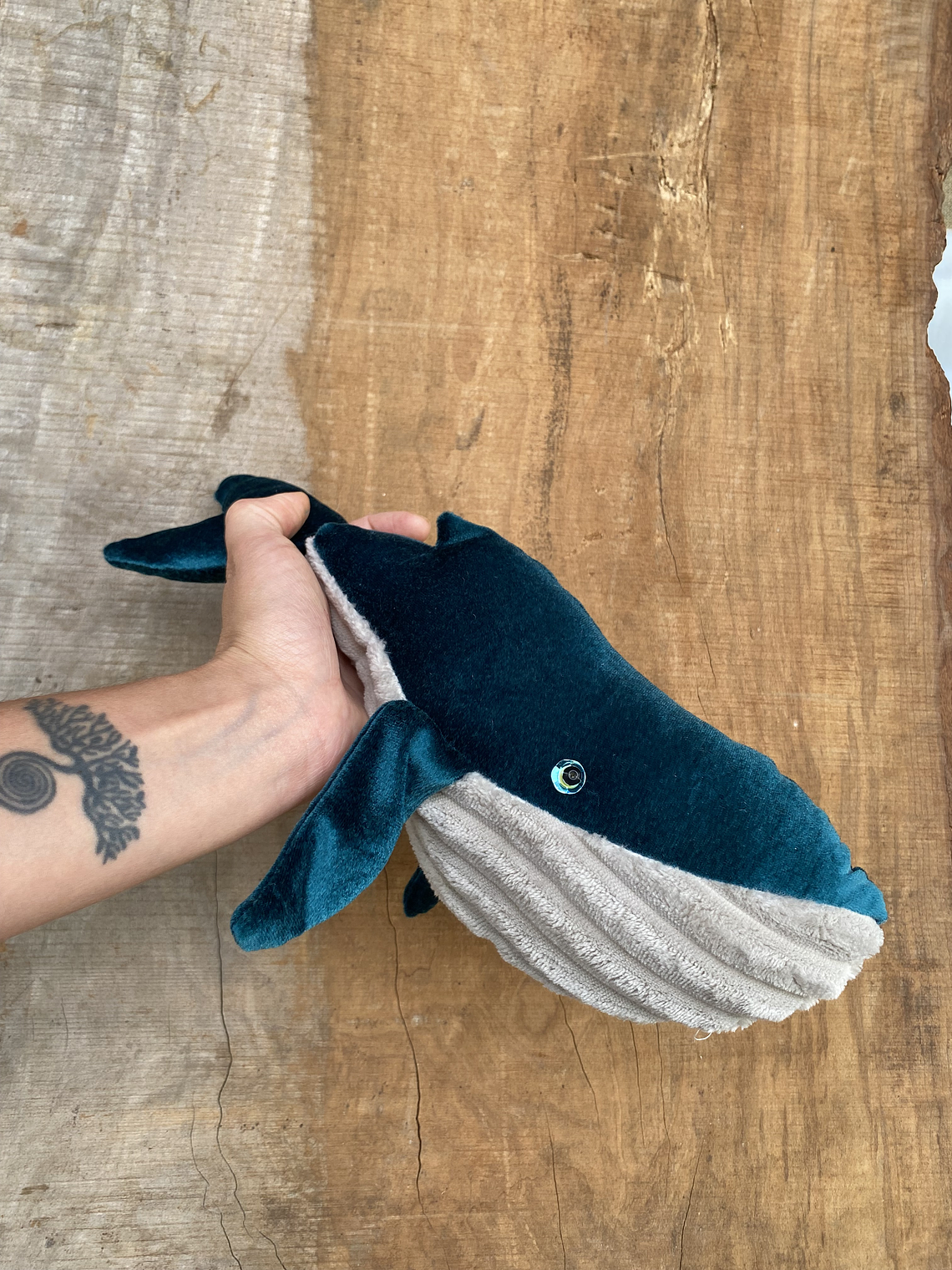 Peluche Ballena azul “S” - Verde petróleo  2