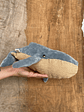 Peluche Ballena azul “M” - gris piedra  - Miniatura 1