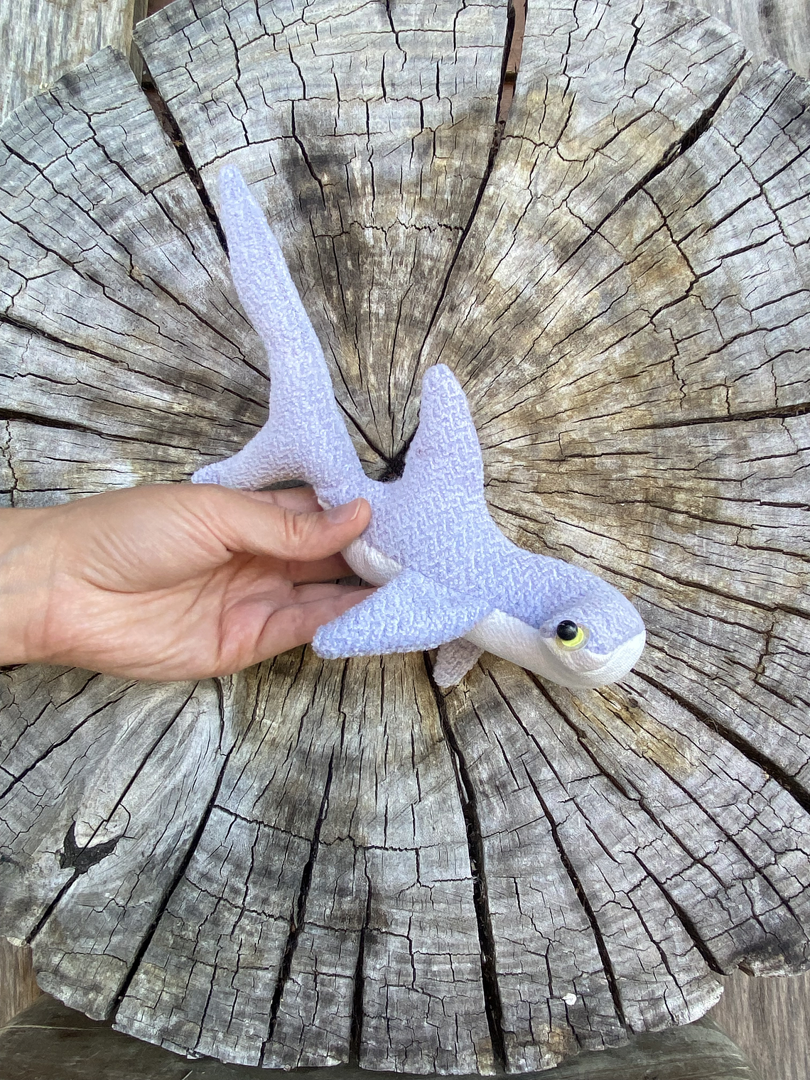 Peluche tiburón martillo 1