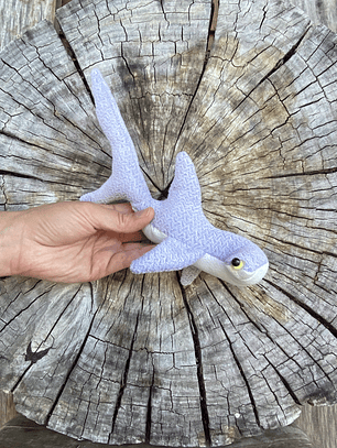 Peluche tiburón martillo