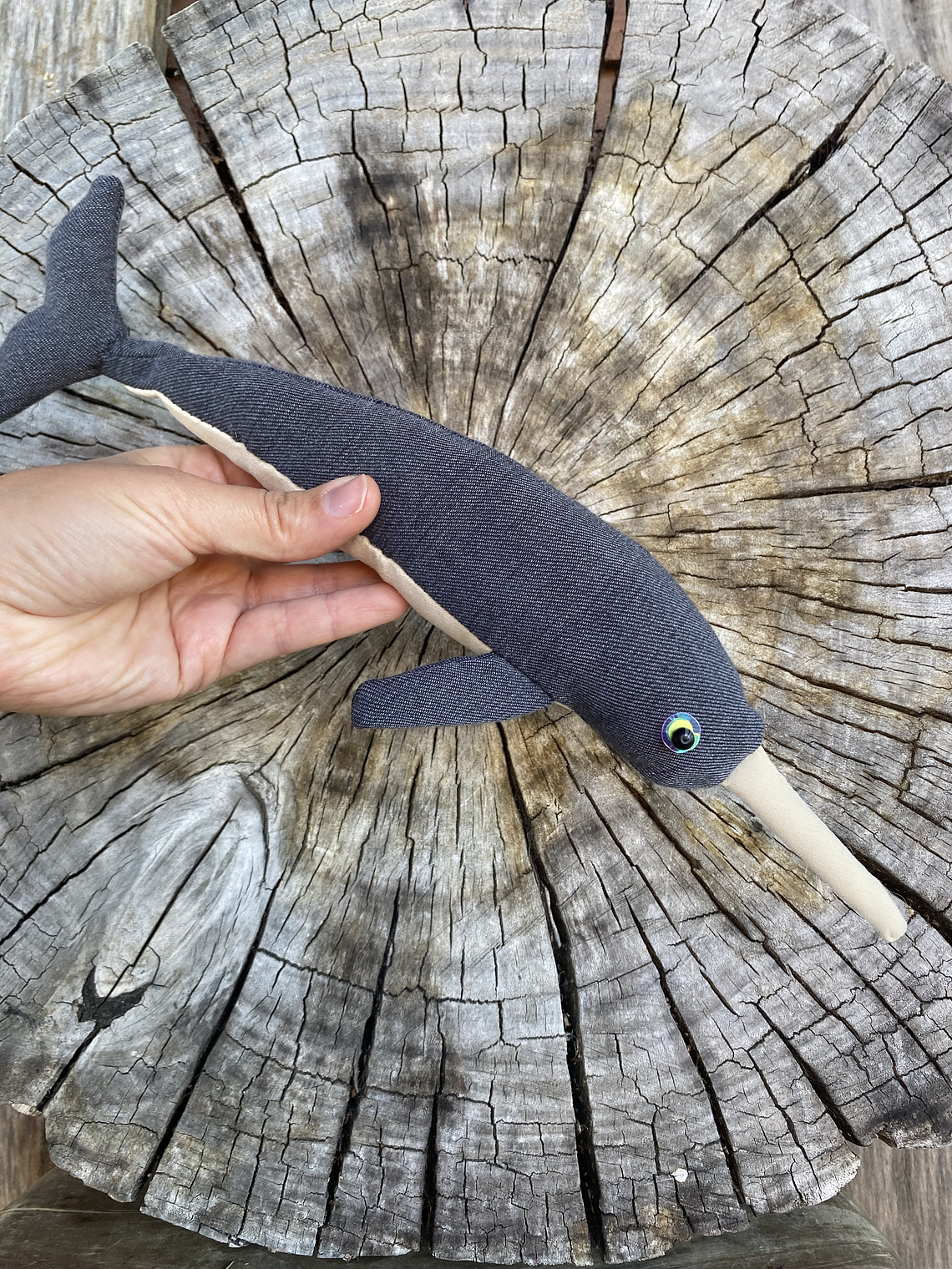 Peluche narval - negro jeans  2