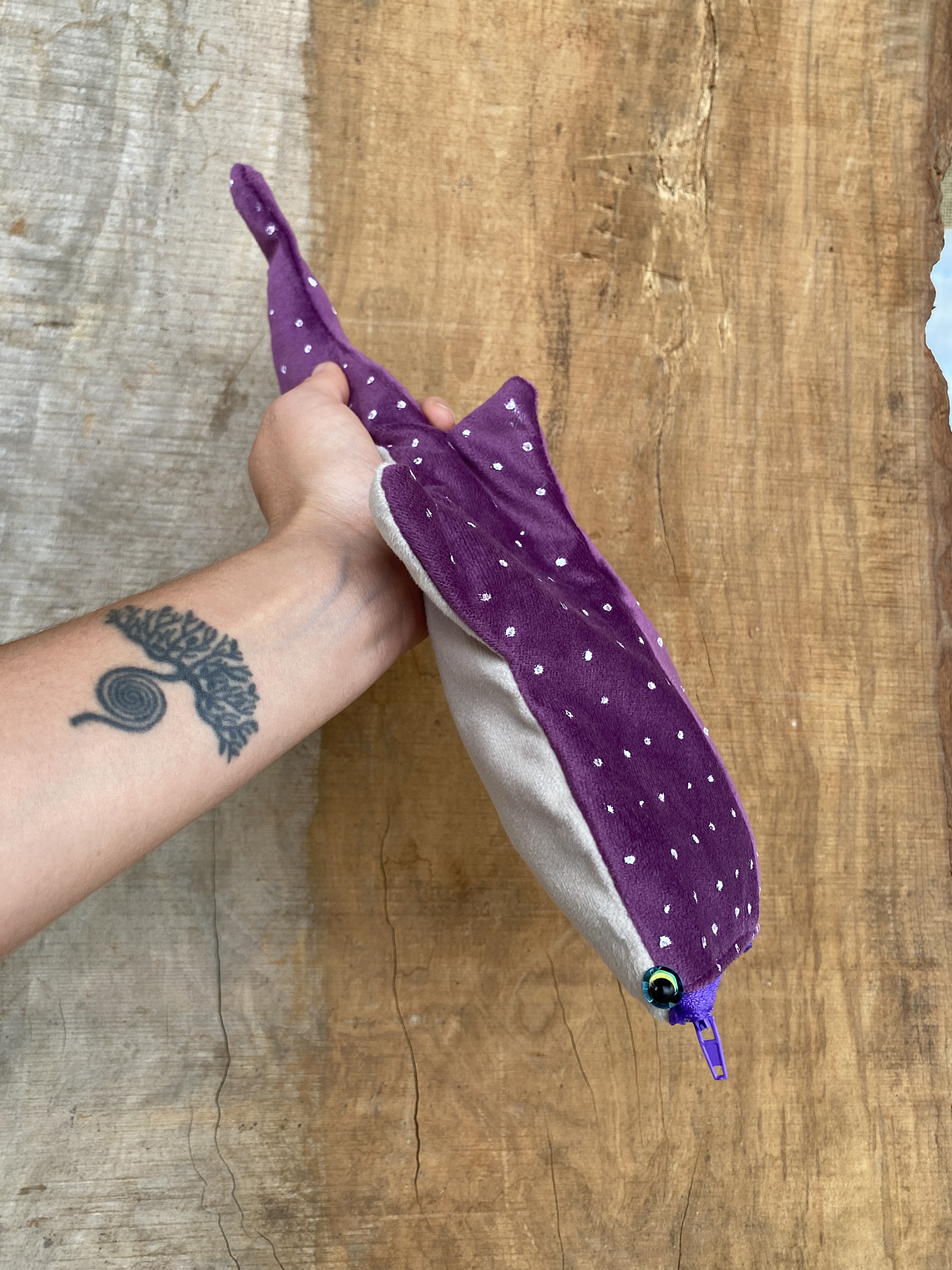 Estuche Tiburón ballena - Morada- 2