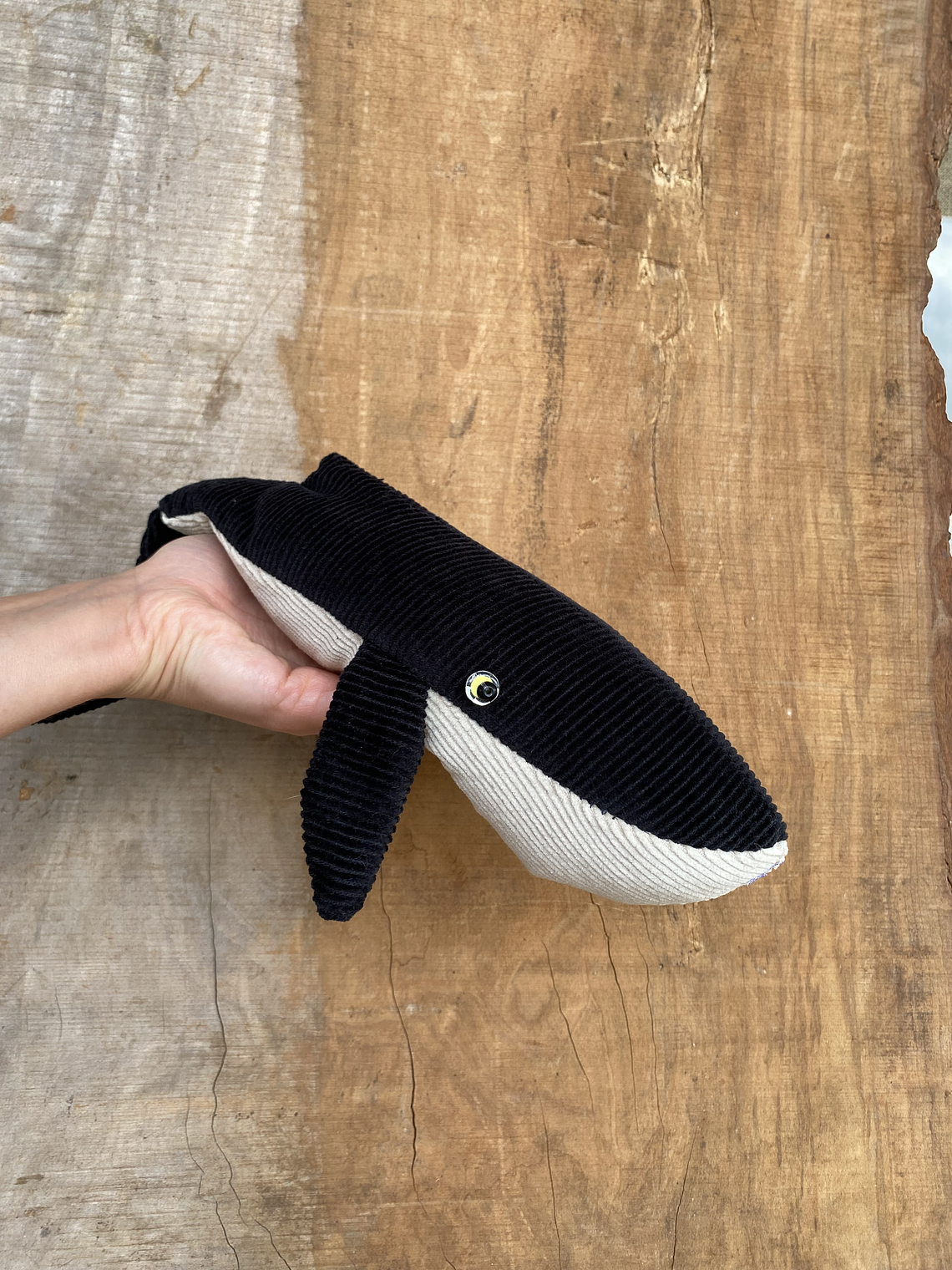 Guatero de semilla Ballena azul- negra 2