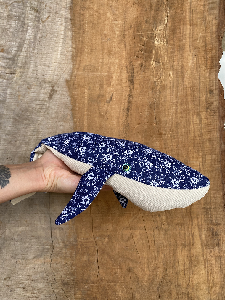 Guatero de semilla Ballena azul - azul flores blancas  2