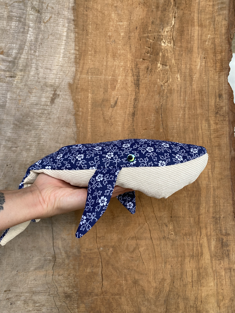 Guatero de semilla Ballena azul - azul flores blancas  1